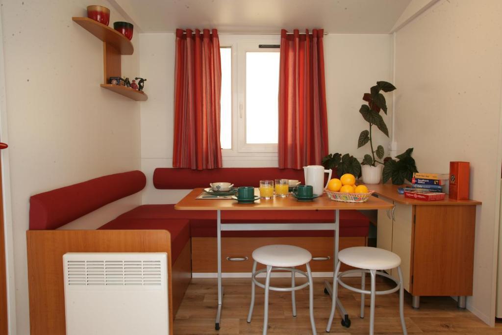 Mobile Homes Adria Ankaran Ruang foto