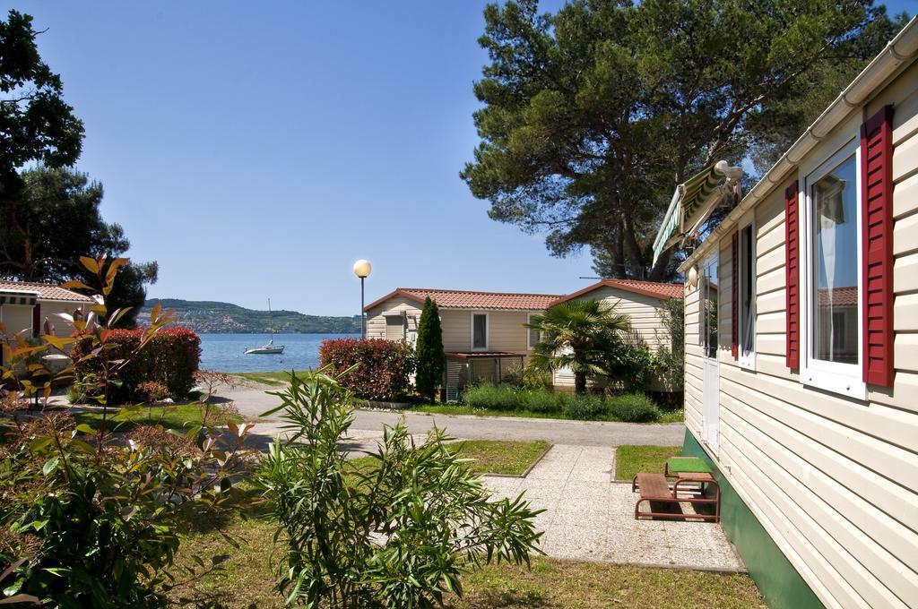 Mobile Homes Adria Ankaran Ruang foto